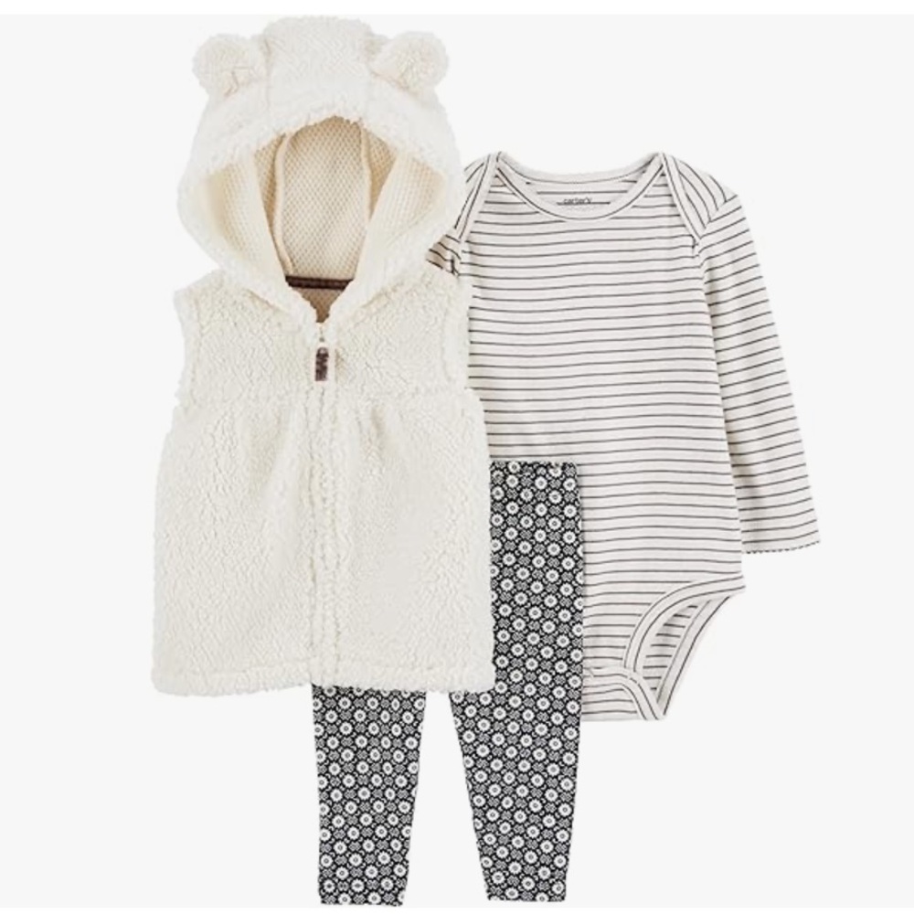 Carter’s three piece (3) teddy bear vest jacket. Soft matching set. 12 month.